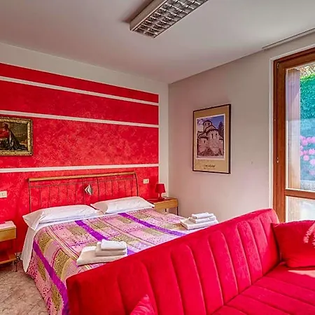 San Rocco Bed & Breakfast 3*